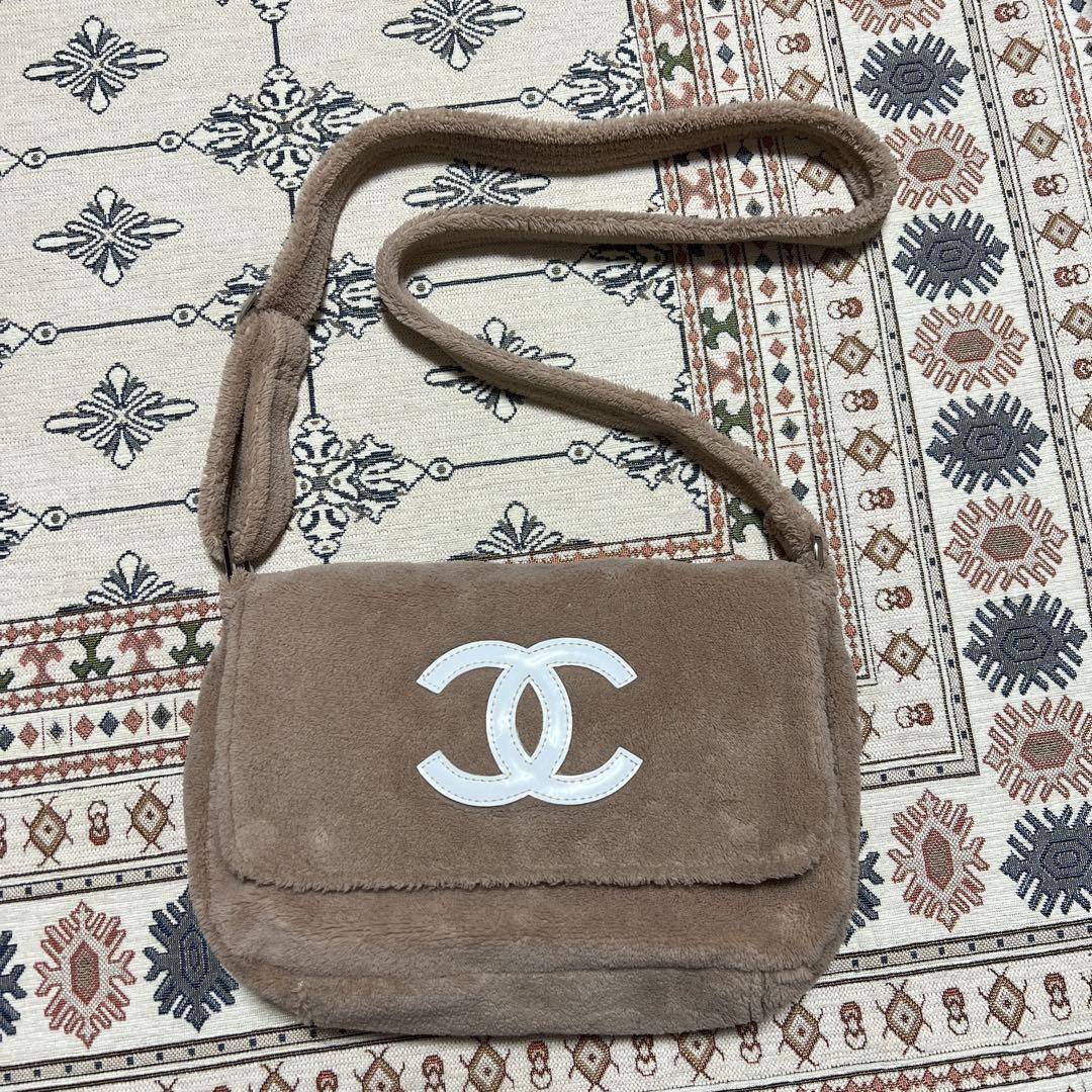 CHANEL シャネル ベージュ ノベルティバック 美品！