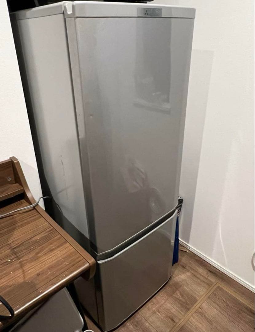 めるたかMitsubishi Electric シルバー冷蔵庫