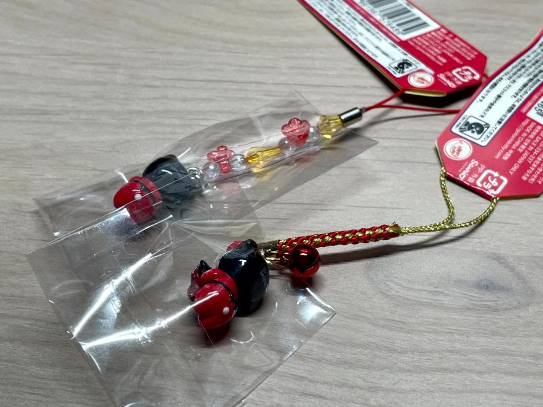 ご当地キティ　ハローキティ 長野・岐阜限定　根付けストラップ