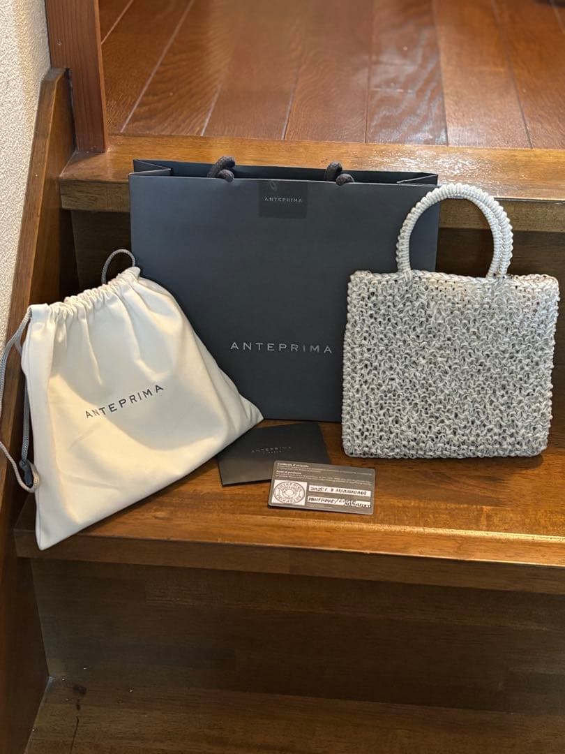 ANTEPRIMA ホワイトパーティーバッグ