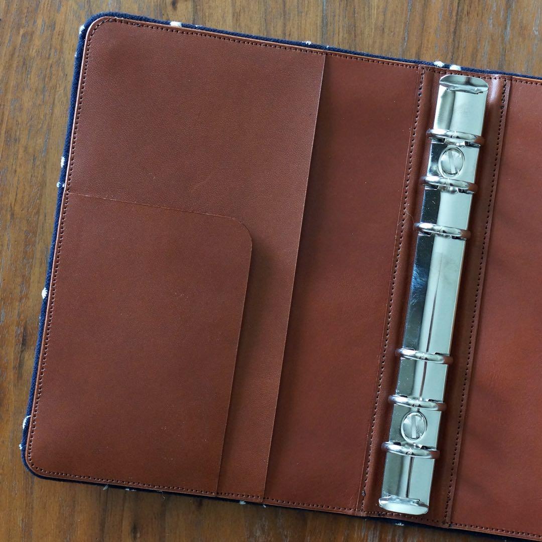 ミナペルホネン　タンバリンdopブラック　バイブルサイズシステム手帳