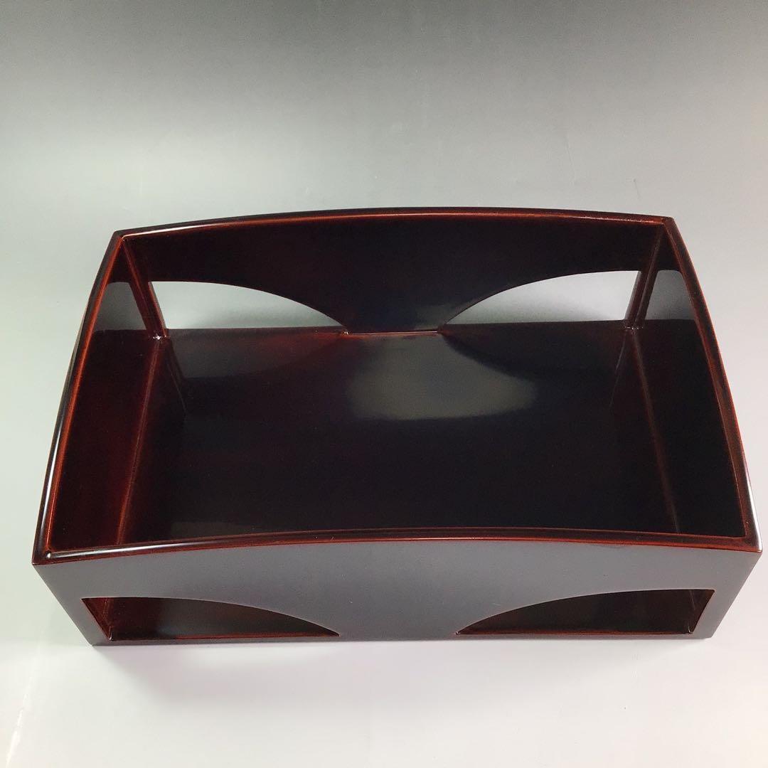 Ｐ９２１　莨盆　『鈴木松栄作』『溜塗』『而妙斎好』『独楽透し』　共箱　茶道具