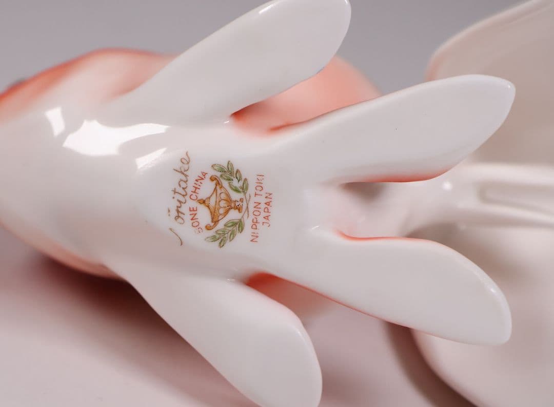 【CM316】ボーンチャイナ 金魚 置物 一点イタミありオマケ ノリタケ