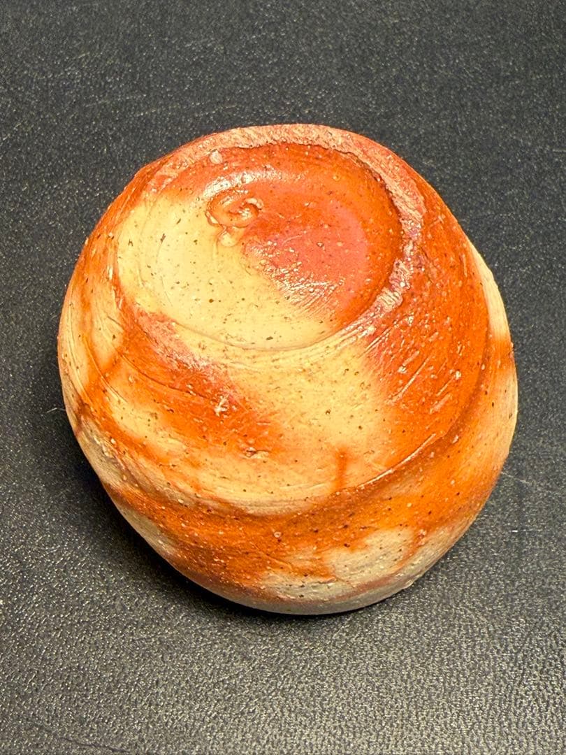 小山厚子　備前ヒダスキぐい呑　共箱、共布、しおり