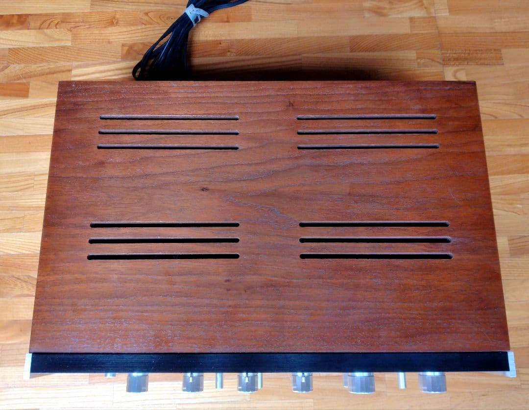 サンスイAU-666プリメインアンプ中古(OH済)