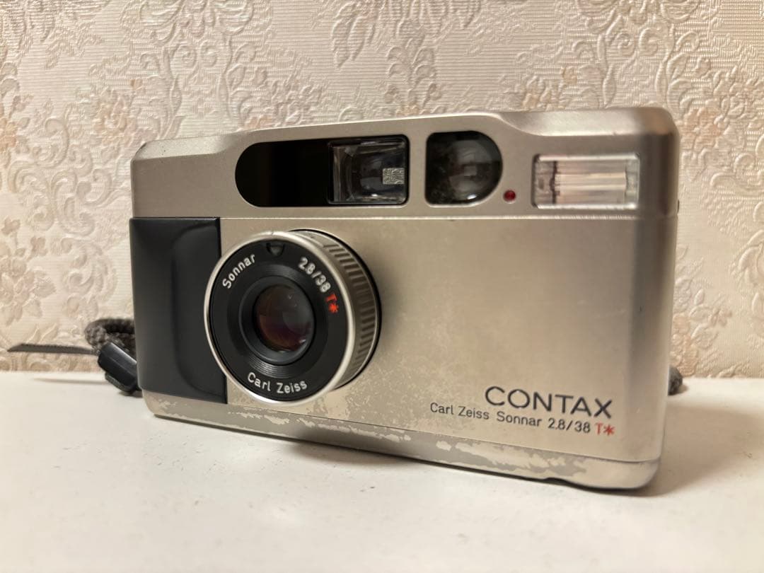 CONTAX T2 【動作確認済・データバック付・取扱説明書付き】