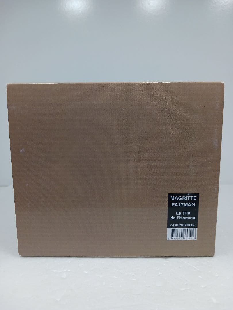 ポケットアート ルネ・マグリット スタチュー