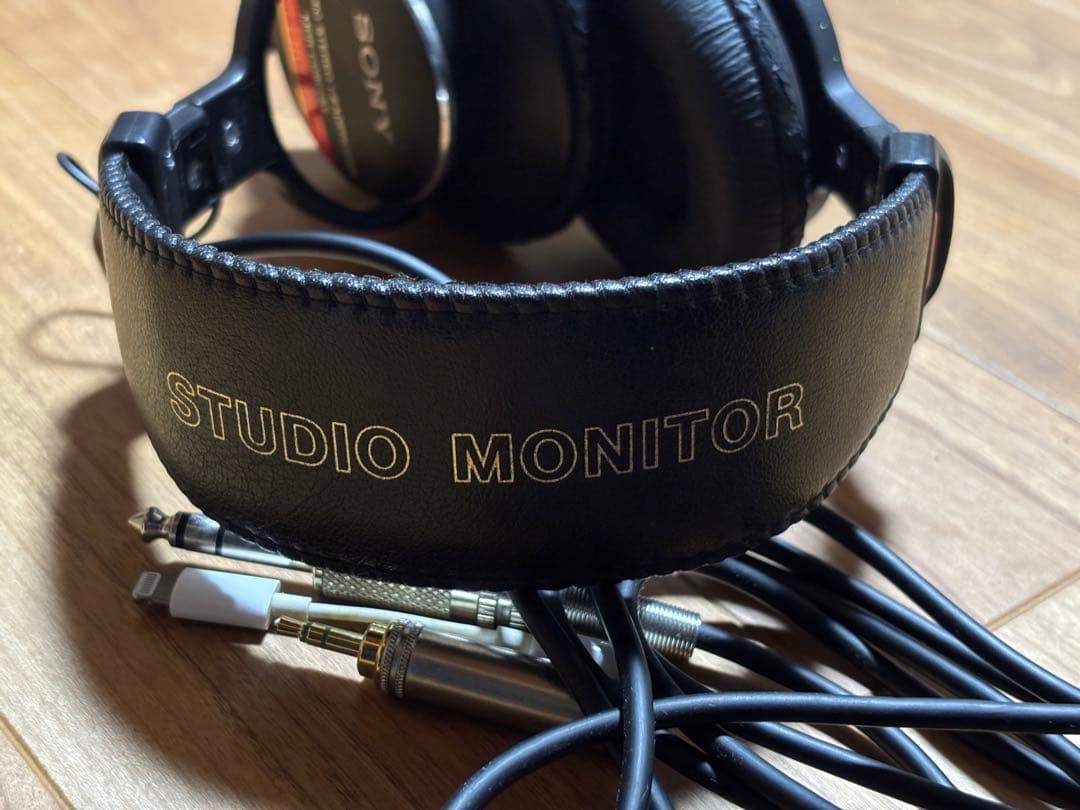 SONY MDR-CD900ST 定番モニターヘッドホン