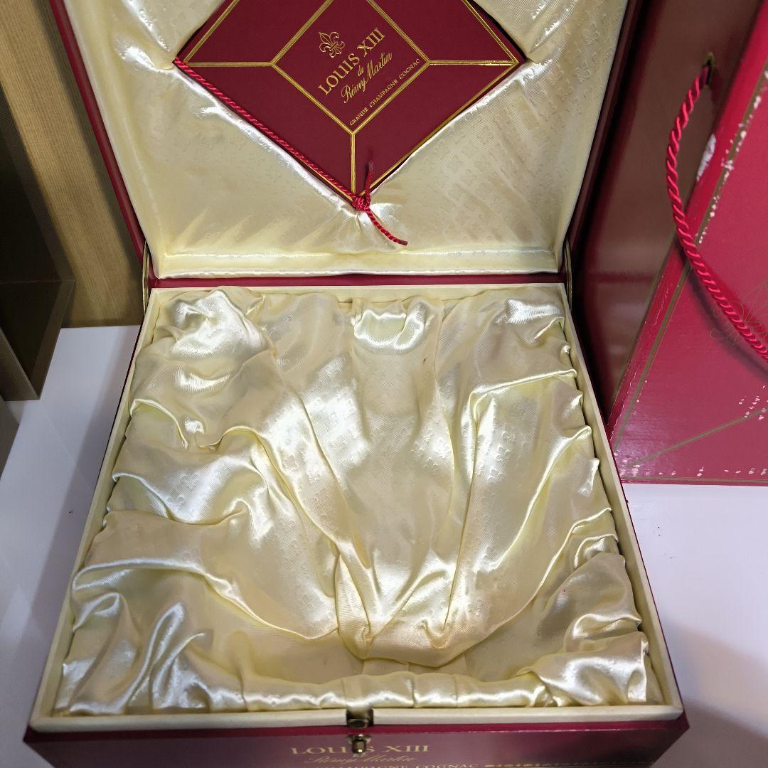 ヘネシー パラディス、ルイ１３世（専用箱、外箱付き)ので2本セット（訳あり）