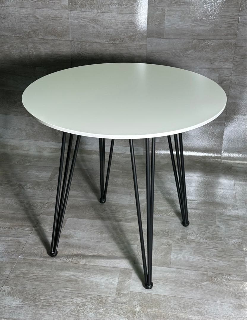 新品 未使用品 送料込み ダイニングテーブル オシャレ 丸テーブル ホワイト