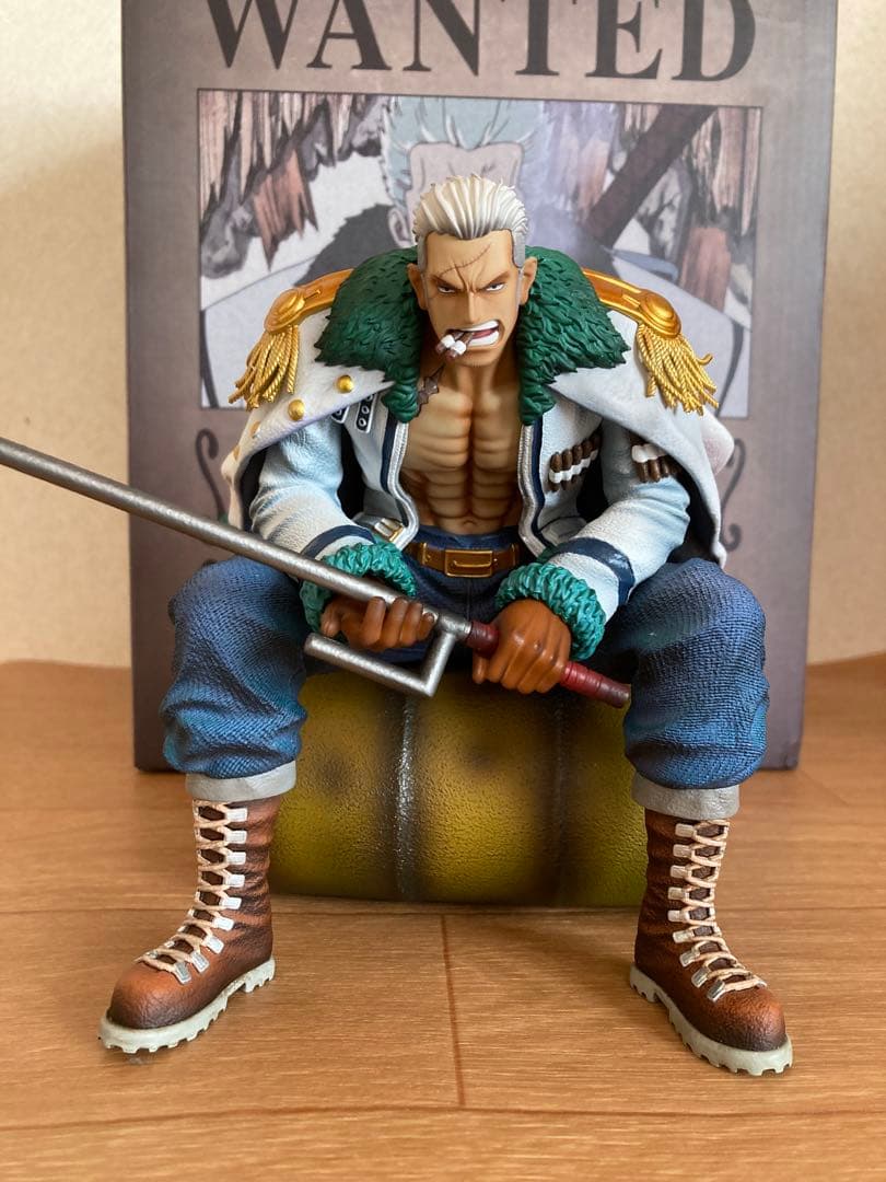 ワンピース フィギュア　スモーカー　ガレージキット