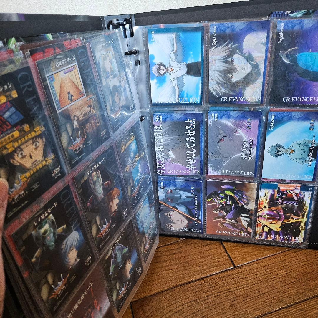 カードダスマスターズ　CRヱヴァンゲリヲンオフィシャルバインダー　　カード付き