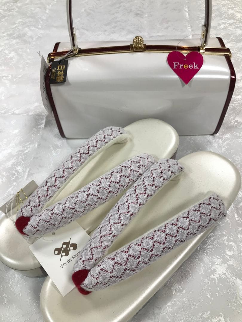 レース装飾草履とバッグセット　白×赤