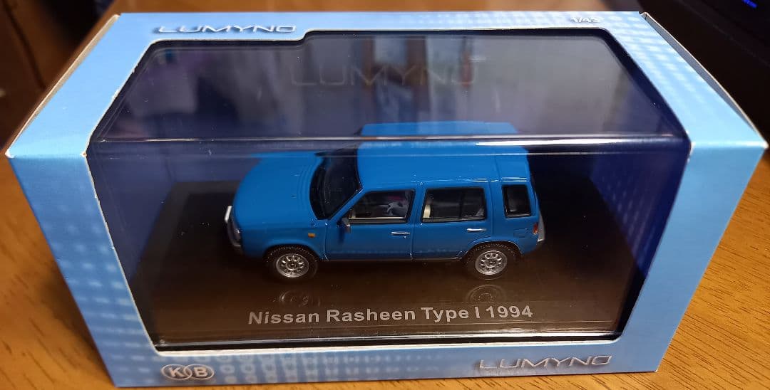 中古カー模型　Nissan Rasheen Type I 1994