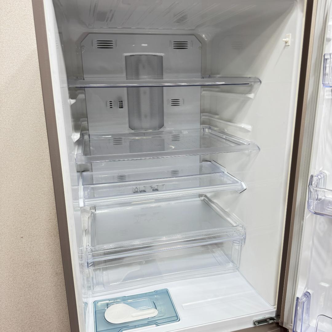 東京23区送料無料　美品三菱2014年製　3ドア370L　洗浄/除菌済み