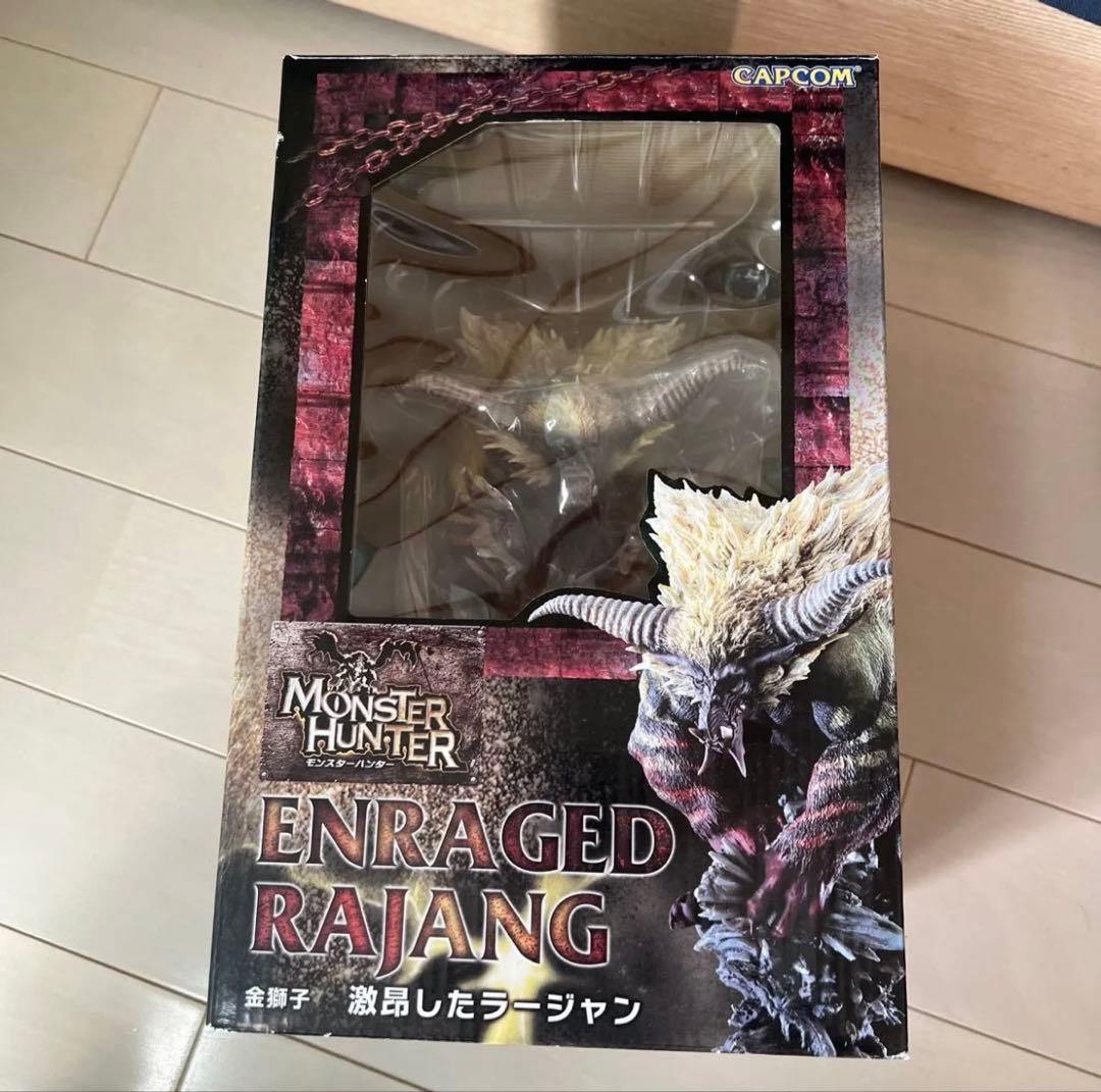 初版版　CFB クリエイターズモデル 金獅子 激昂ラージャン フィギュア