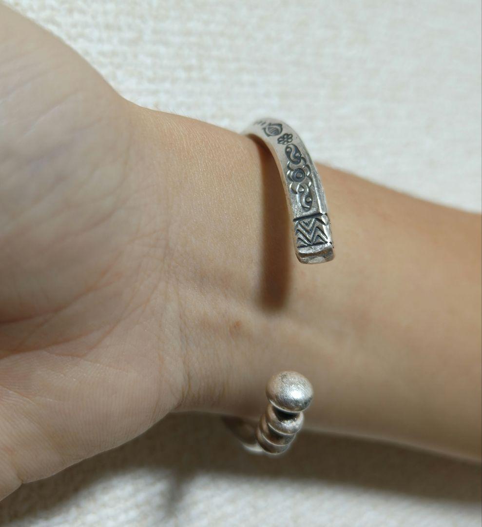 【新品現地買付】カレンシルバー バングル /カレン族/モチーフ/高純度