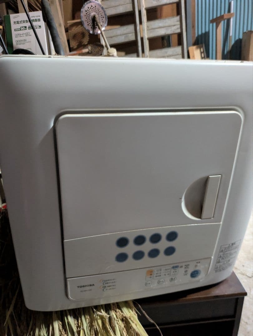 TOSHIBA 電気式衣類乾燥機 ED-60C