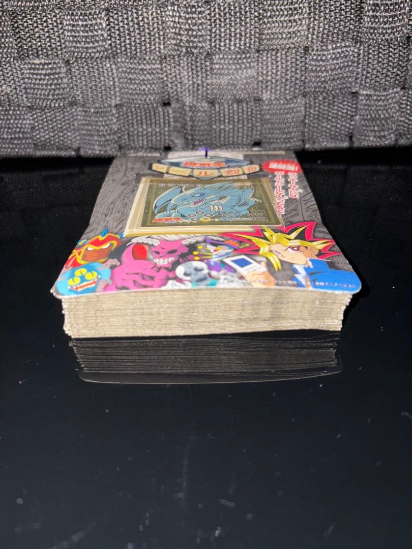 1998年 未開封品 遊戯王 シール烈伝 青眼の白龍編 1束