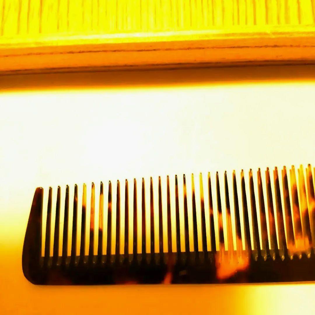 本鼈甲、理容櫛　修復履歴なしです！