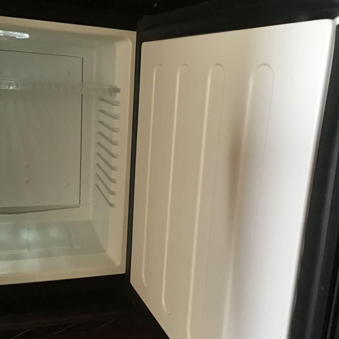 SunRuck 　ペルチェ式　電子冷蔵庫