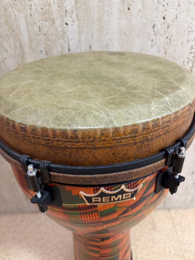REMO ジャンベ　カラフルデザイン