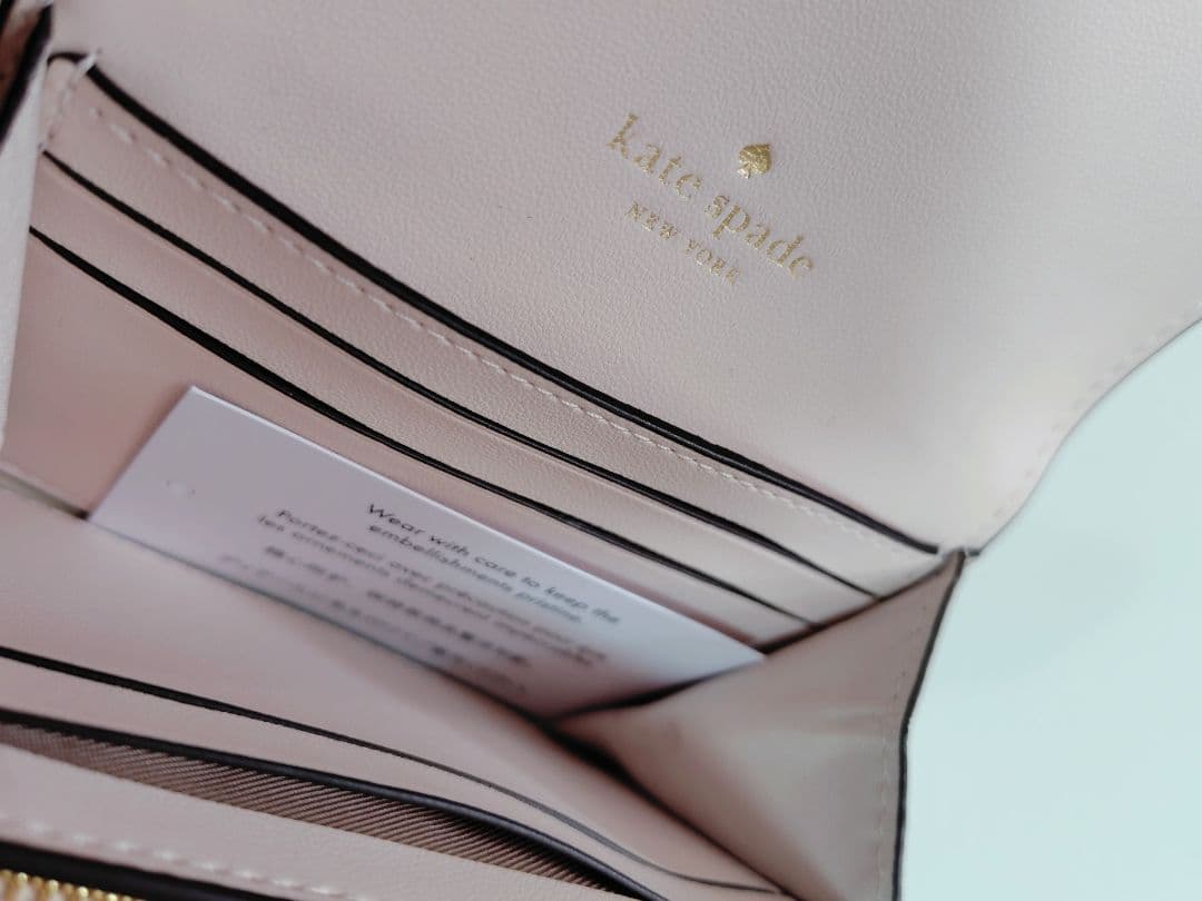 【新品】kate spade new york 二つ折り 財布 ピンク