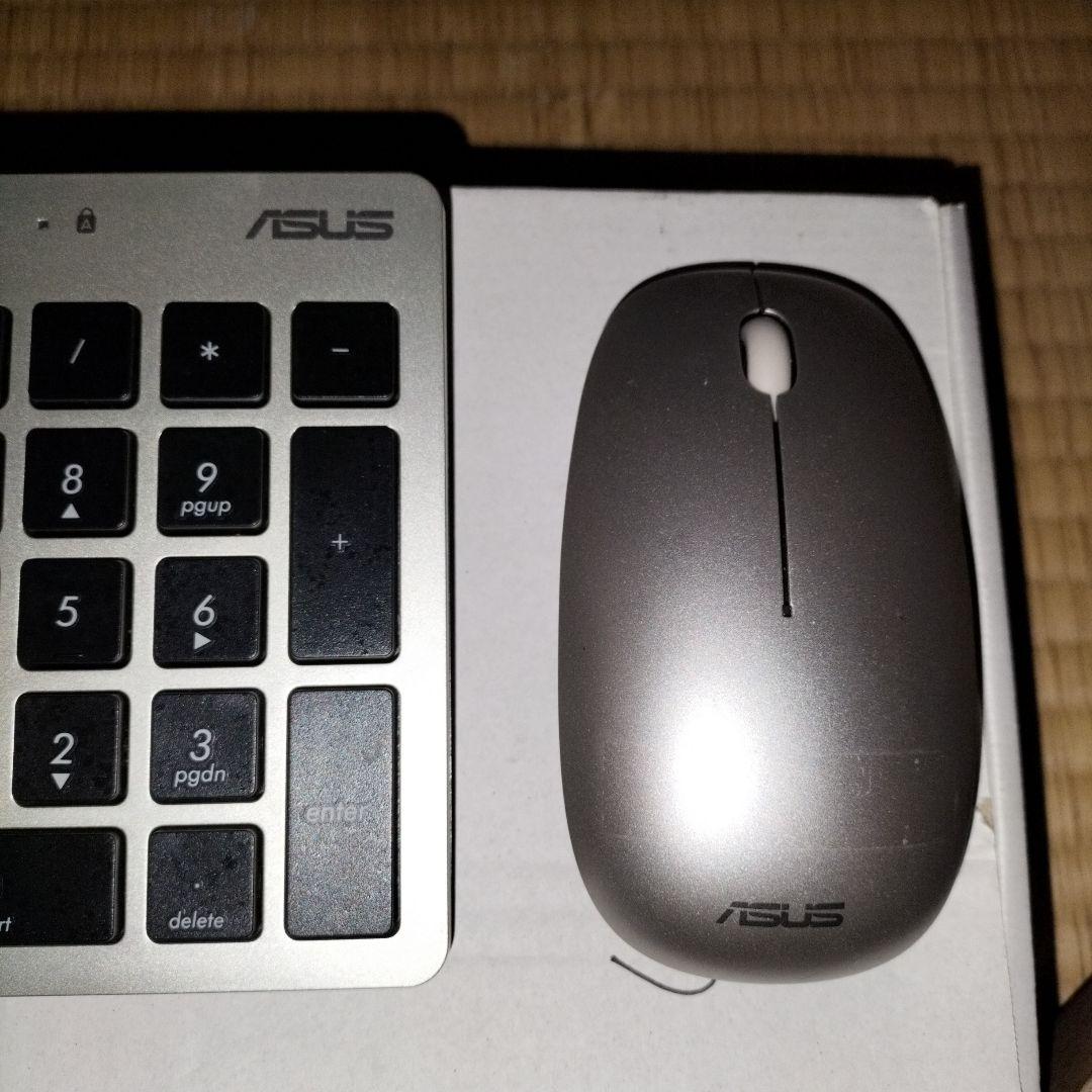 DELL訳ありモニター一体型 Corei5 8世代PC