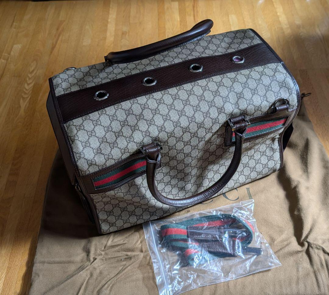 GUCCI ペットキャリー