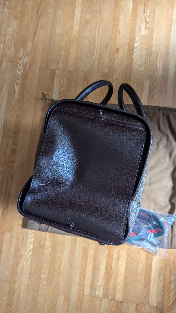 GUCCI ペットキャリー