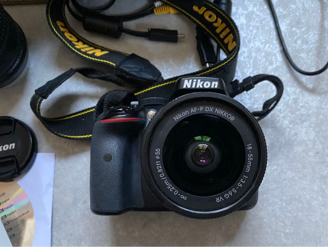 Nikon D5300 デジタル一眼レフカメラ　ダブルレンズセット