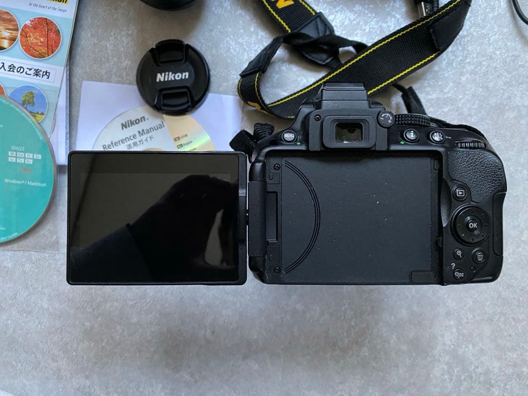 Nikon D5300 デジタル一眼レフカメラ　ダブルレンズセット