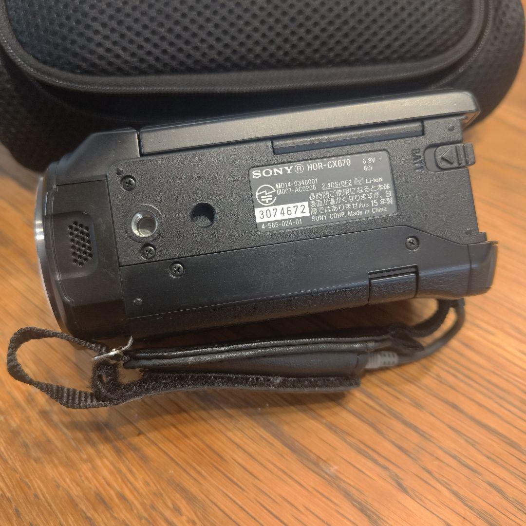 SONY HDカメラ HDR-CX670とバッテリー2個、専用純正ケースのセット