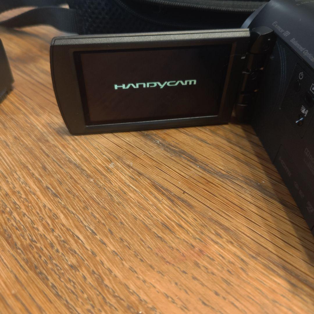 SONY HDカメラ HDR-CX670とバッテリー2個、専用純正ケースのセット