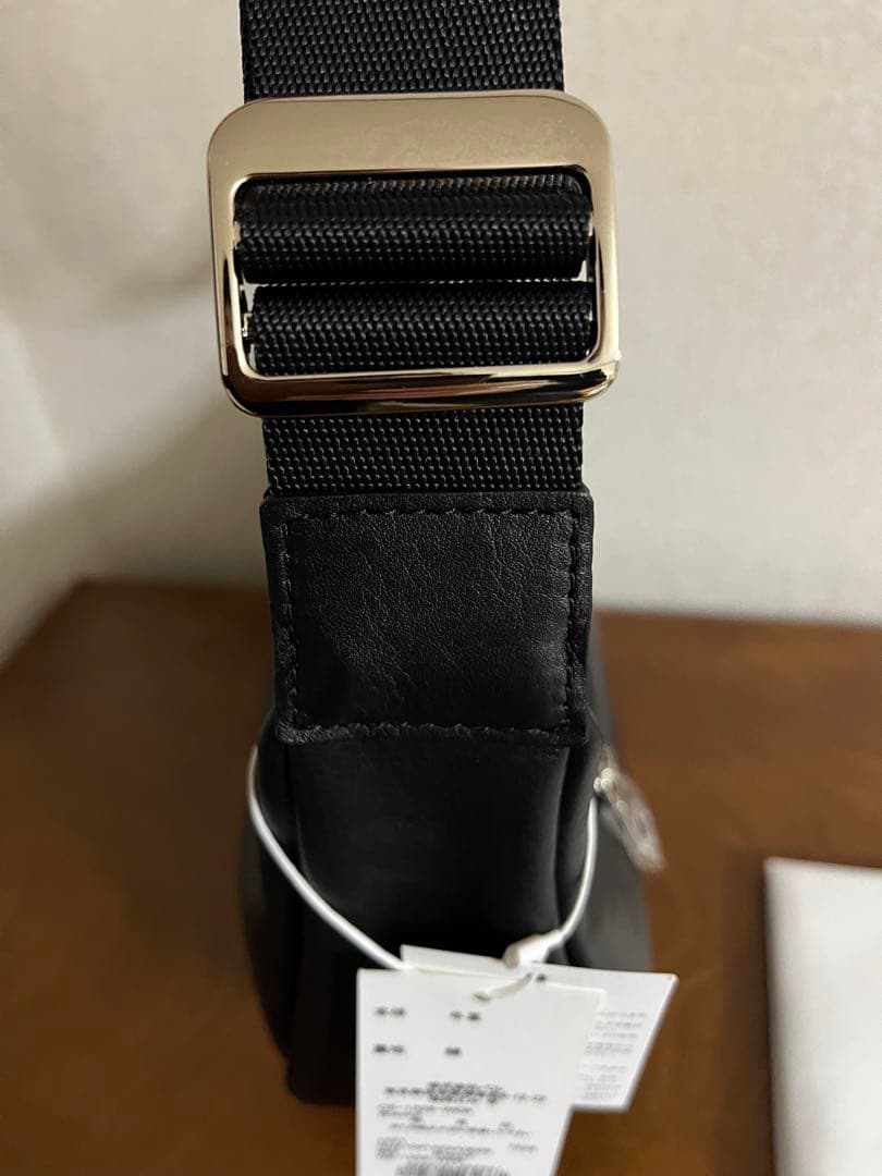 新品 russet ソフトレザーラウンドショルダーバッグ （CE-1326）