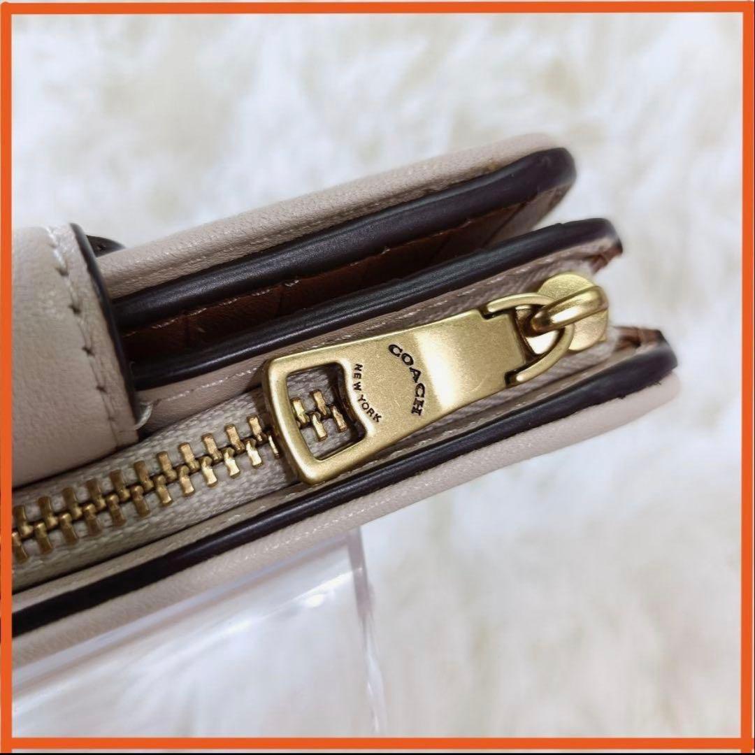 コーチcoachタビーミディアムレザー二つ折り財布、グレージュ