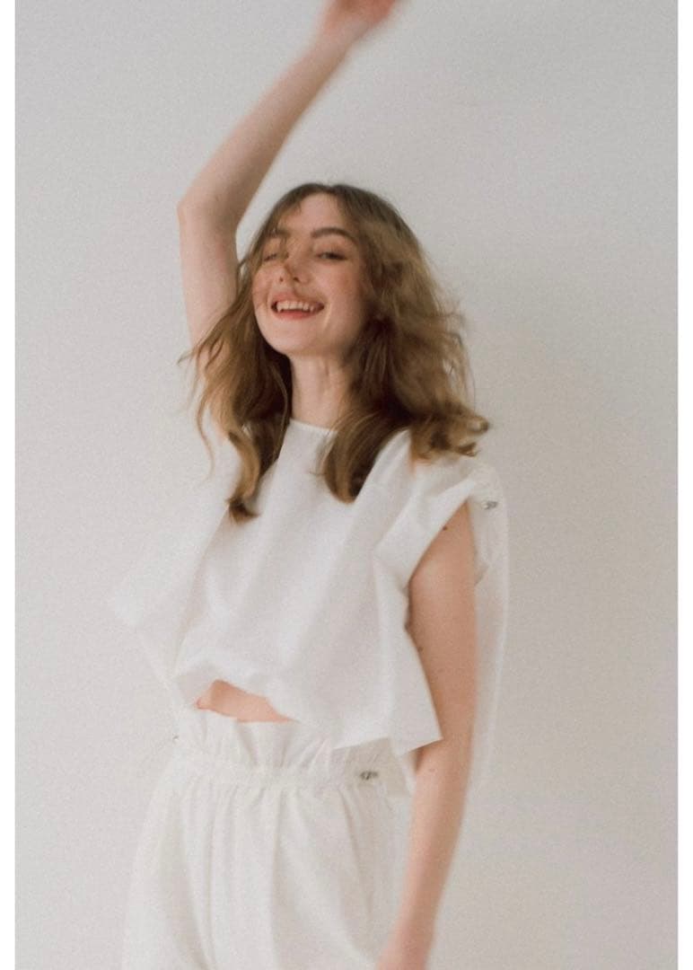 完売品　アクティブトップス　メゾンドドルチェ　maison de dolce.