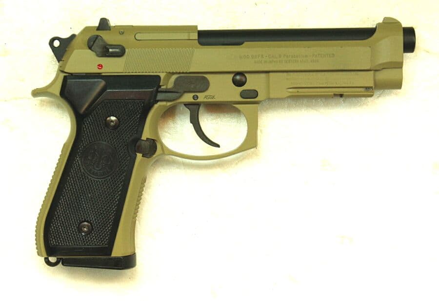 トイガン WESTERN ARMS BERETTA M9A1-DE