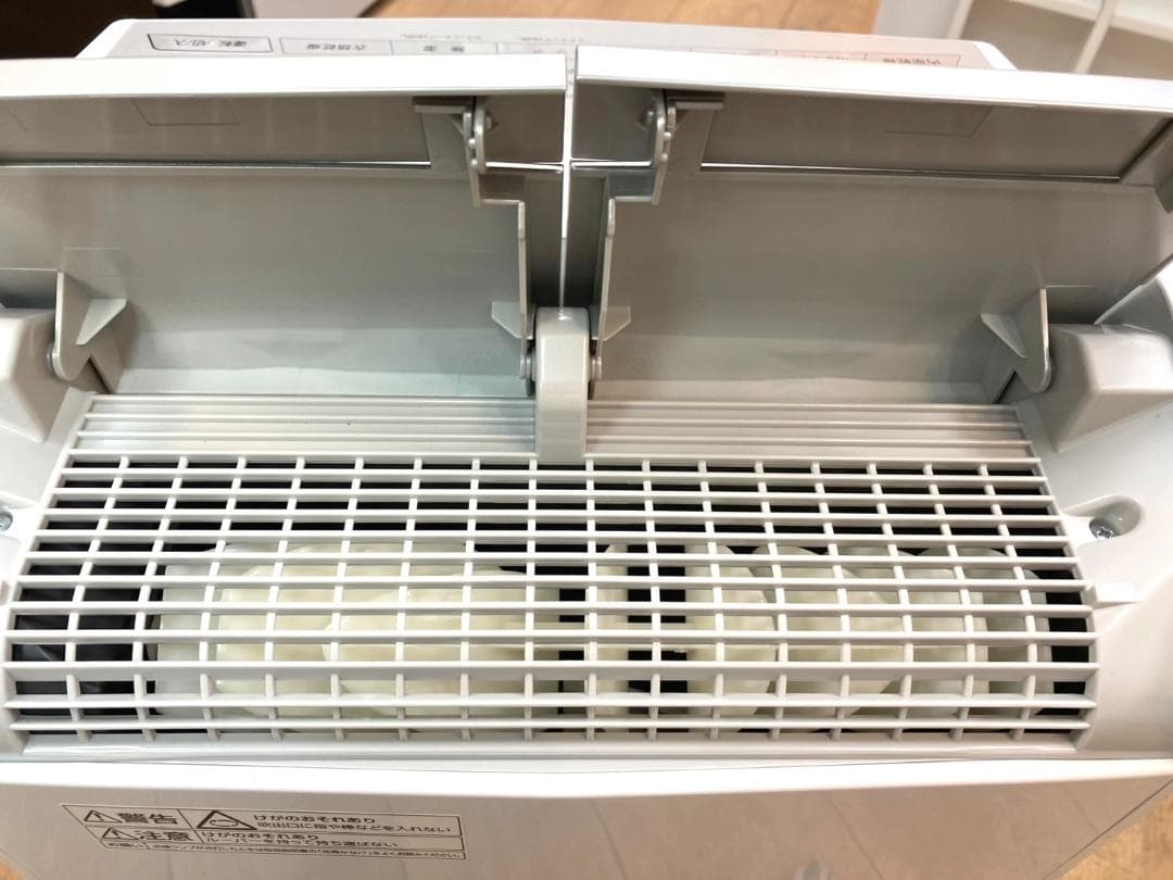 パナソニック ハイブリッド方式 衣類乾燥除湿機 F-YHUX200 2021年製