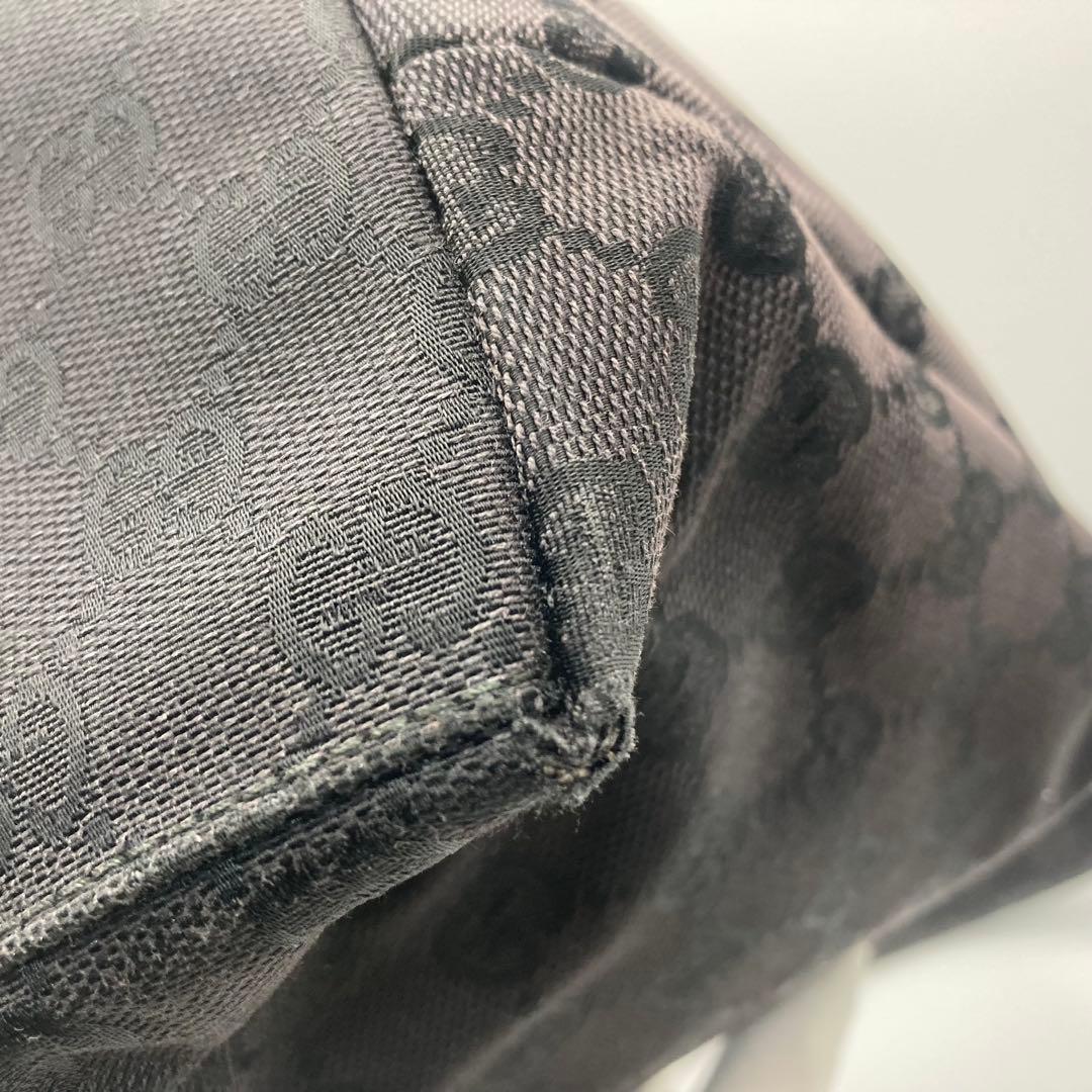GUCCI グッチ　ワンショルダーバッグ　GGキャンバス　ハンドバッグ　黒