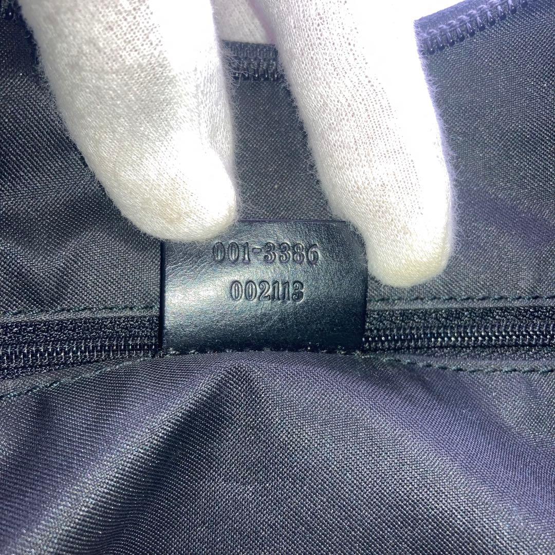 GUCCI グッチ　ワンショルダーバッグ　GGキャンバス　ハンドバッグ　黒