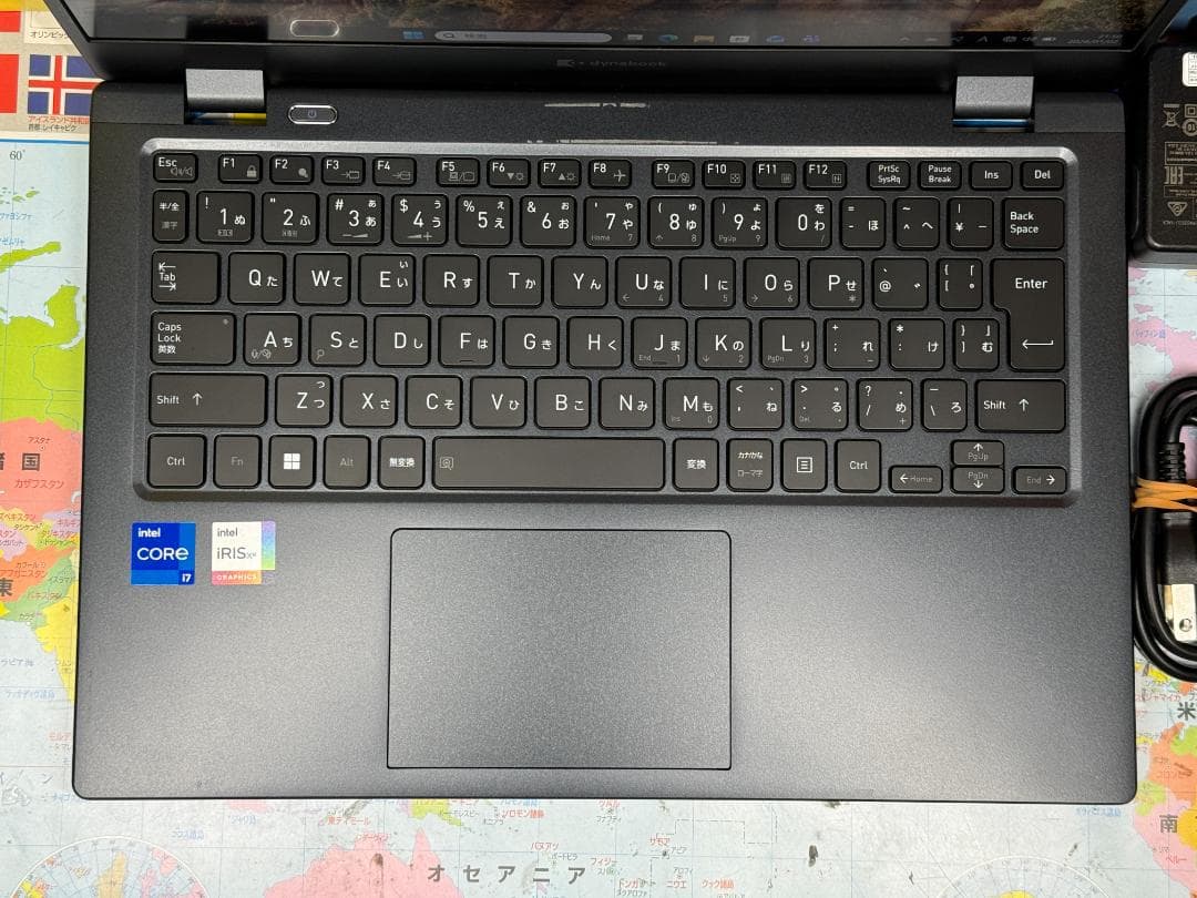 i7・16GB・512GB 東芝 G83/HS 13.3型 ノートPC 美品