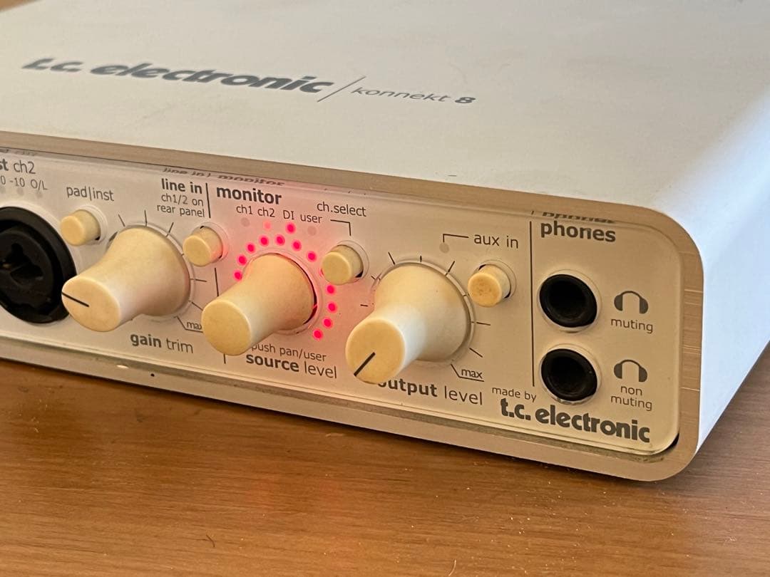 t.c. electronic konnekt 8 オーディオインターフェイス