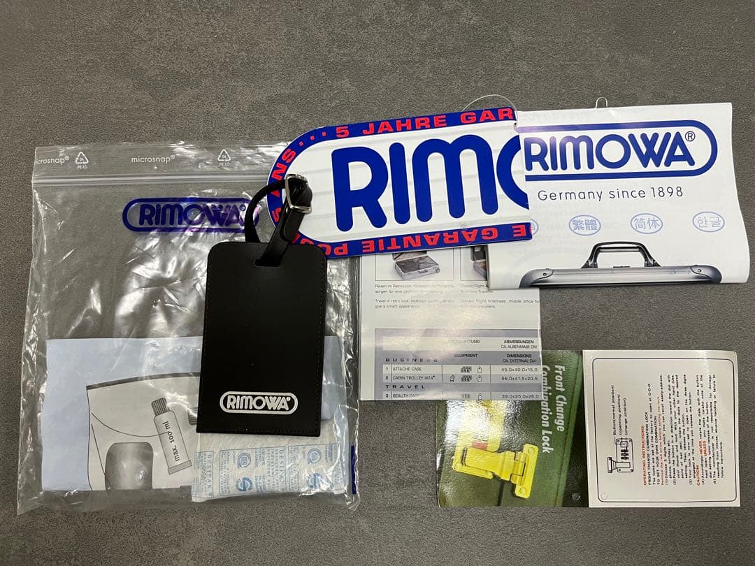 未使用ネームタグ付 RIMOWA クラシックフライト 33Lリモワ