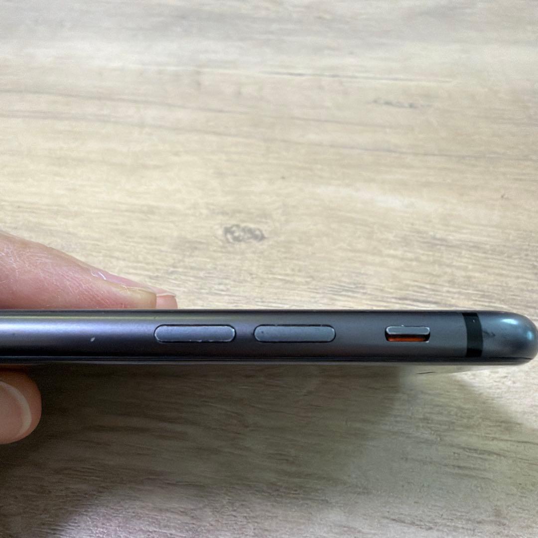 iPhone8 64GB スペースグレイ 本体