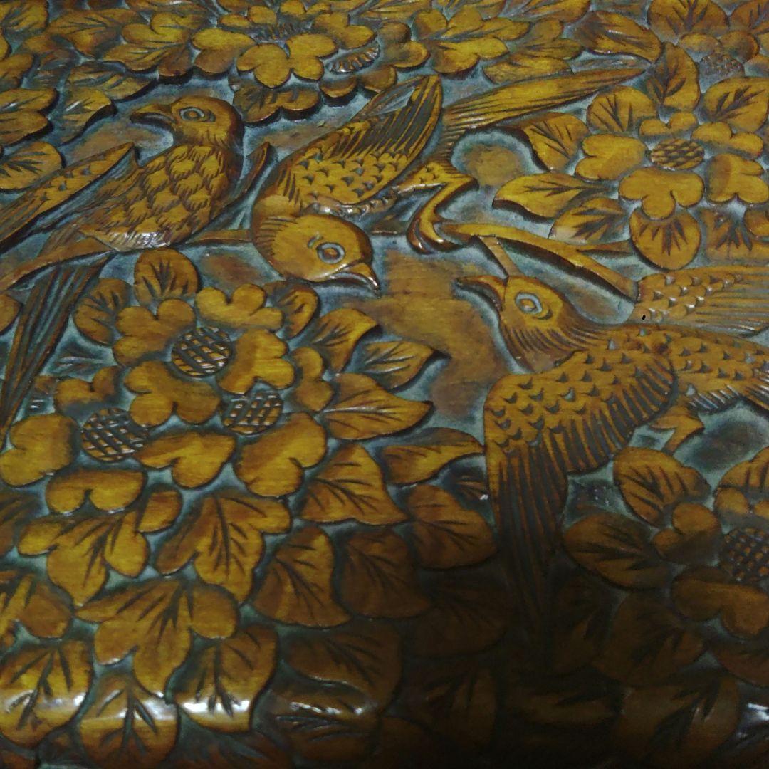 メイクボックス　化粧道具入れ　華鳥彫刻　　小鳥　木彫ボックス　彫刻　木製　ミ10