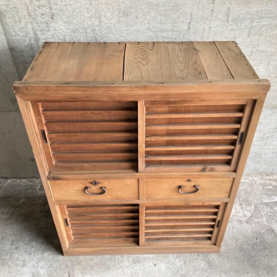 古い水屋箪笥 キャビネット 棚 台 引き戸 引き出し 木製 和風 家具 レトロ