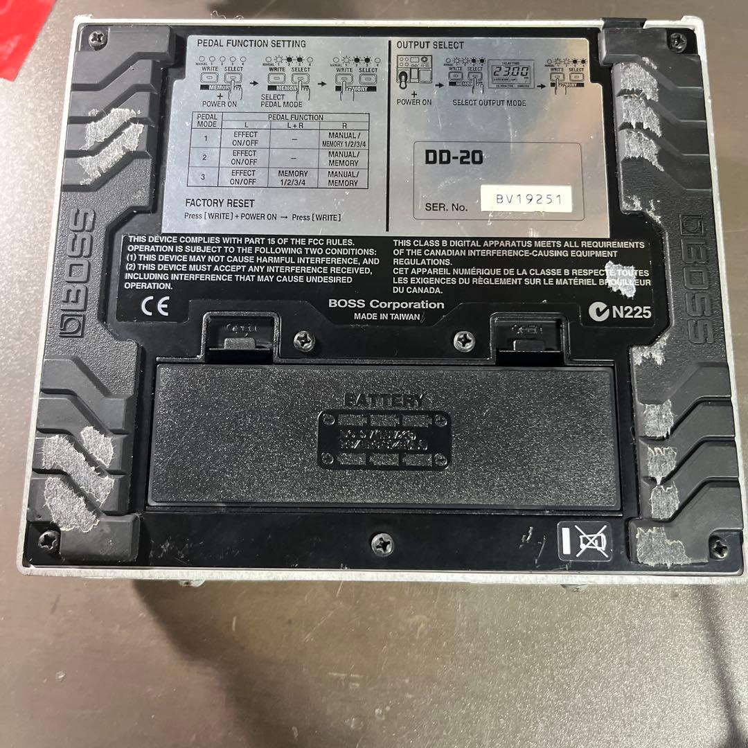 BOSS DD-20 デジタルディレイエフェクター