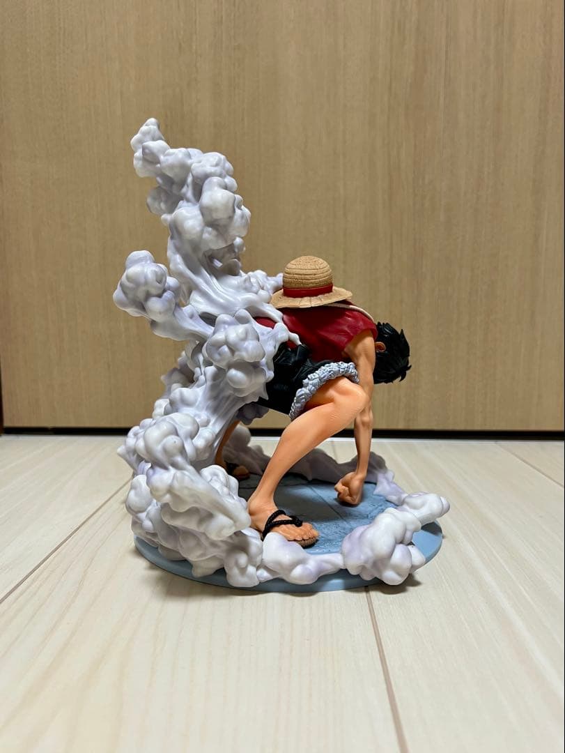 ワンピース フィギュア 一番くじ ルフィ MASTERLISE