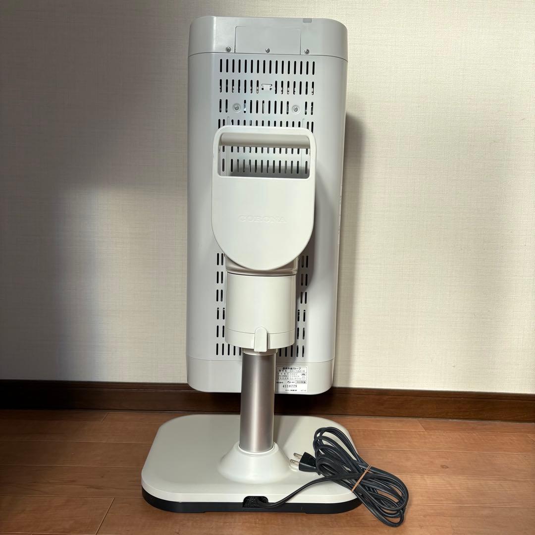 コロナ　遠赤外線ストーブ　白　2022年製